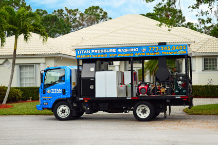 hot pressure washing service - Stuart Florida